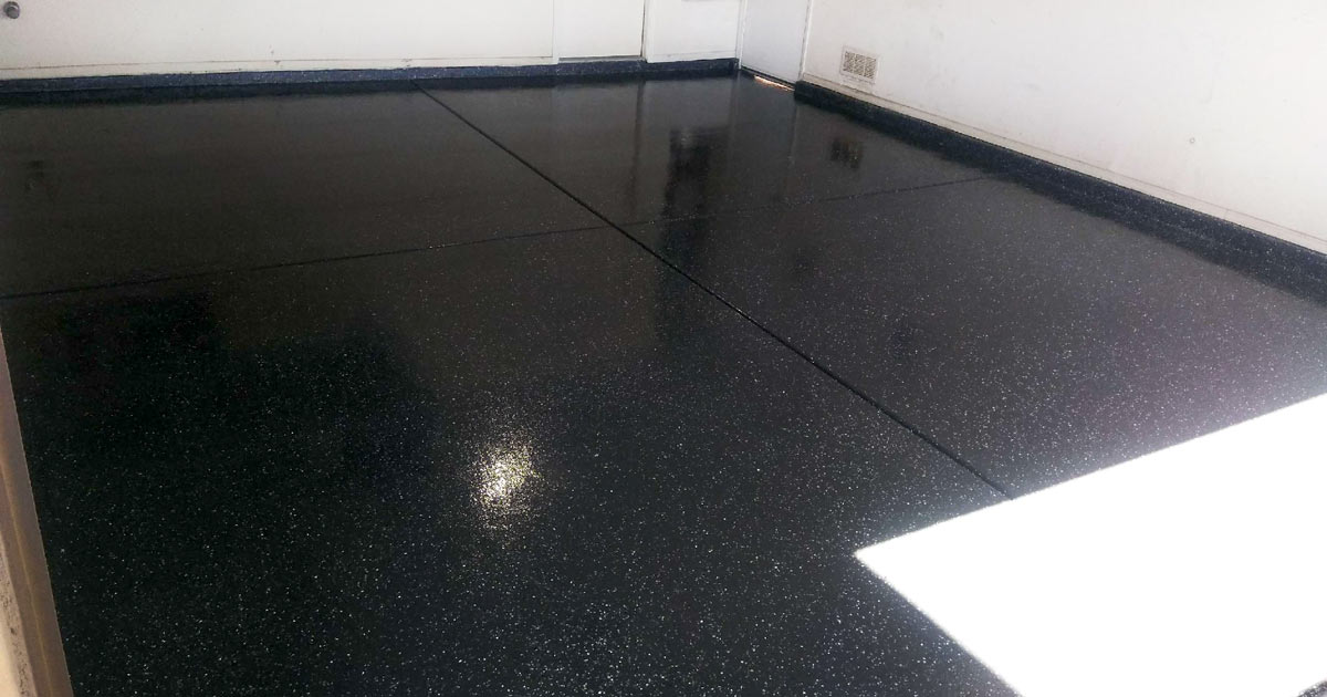 MAX EPOXY RESIN SYSTEMS Black Epoxy Resin Kit – 1.5 Gallon, For Floors, Table Tops, Boats, Molds, Gel Coat Repair